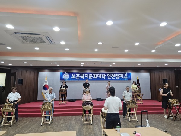 cd012b70d814bd0e35479eeceab092f6_1756131065_4957.jpg